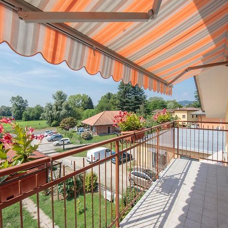 Silver Lake Apartment - Happy Rentals Анджера Екстер'єр фото