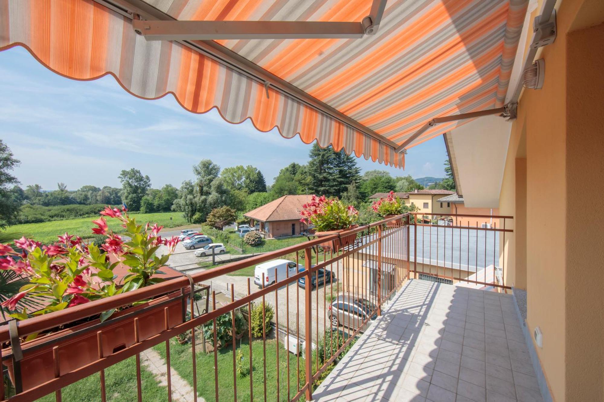 Silver Lake Apartment - Happy Rentals Анджера Екстер'єр фото